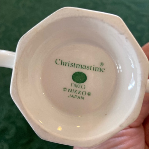 NIKKO CHRISTMASTIME VINTAGE CERAMIC SUGAR & CREAMER SET JAPAN - Picture 7 of 9